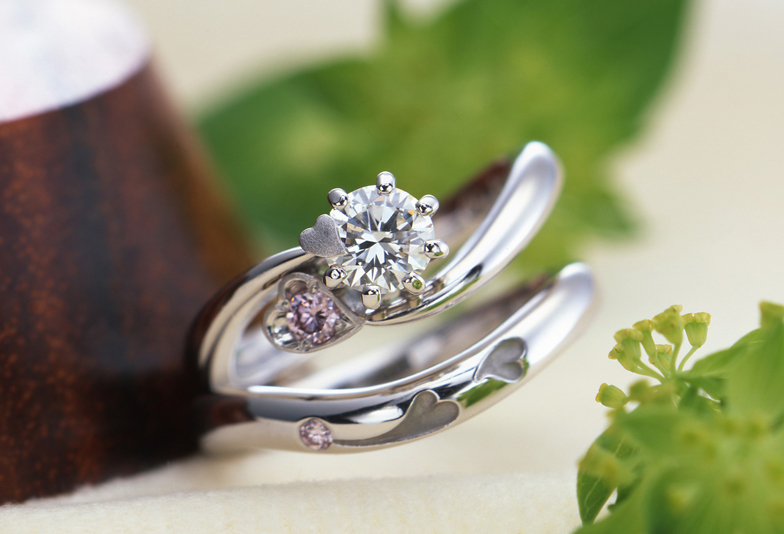 【静岡市・浜松市】ピンクダイヤモンドの婚約・結婚指輪はオーダーメイドで可愛らしく！